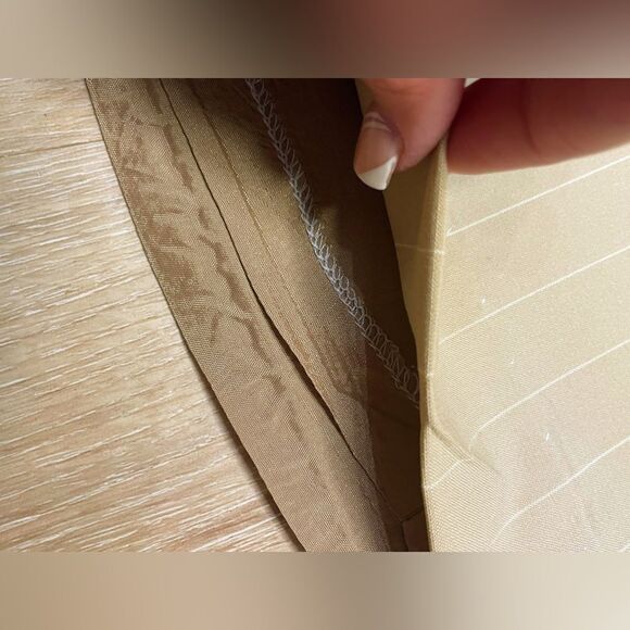 Jones New York Signature Tan and White Pinstripe Wool Pants, Size 8 - Picture 4 of 11